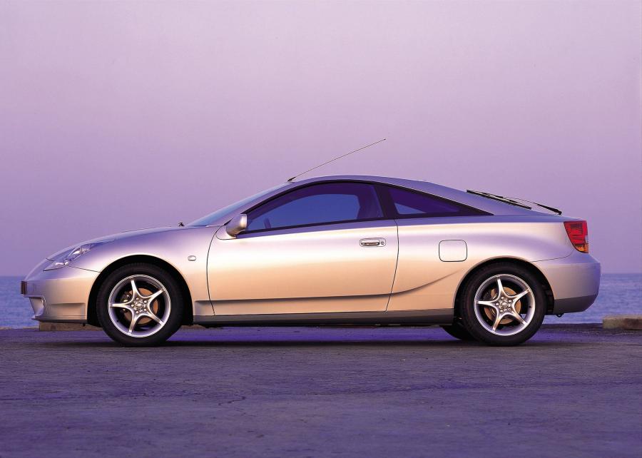  Toyota Celica 2000 года  (фото 23 из 53)